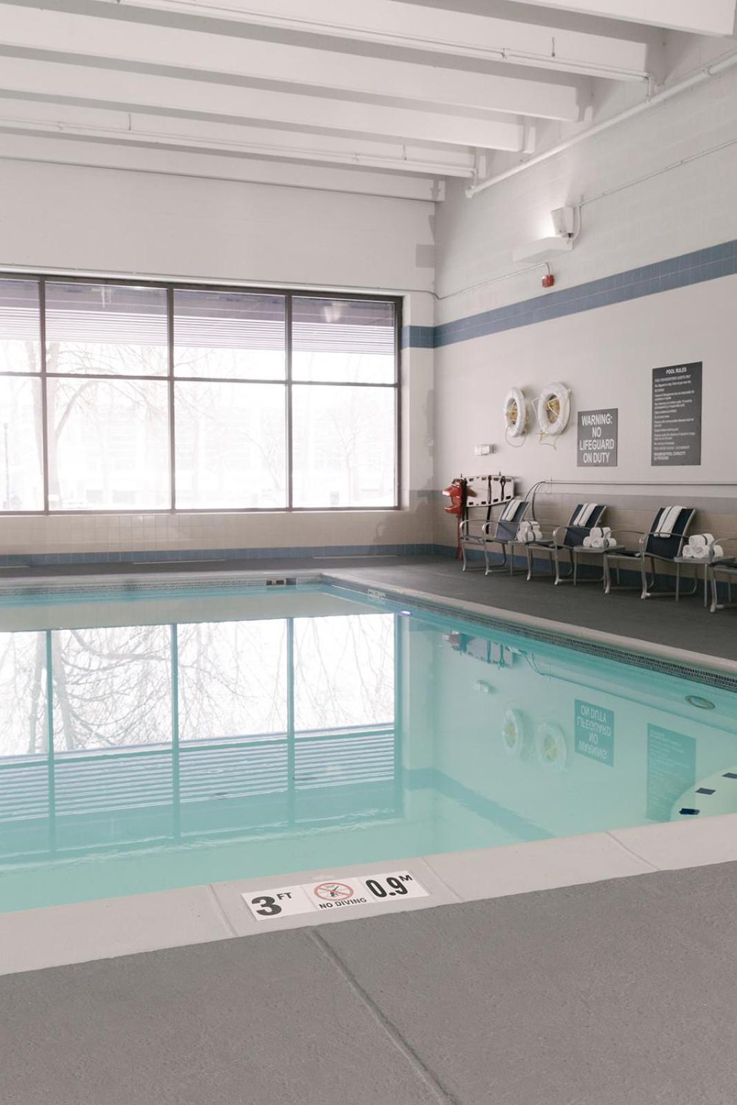 Doubletree By Hilton Lansing Hotel Екстериор снимка